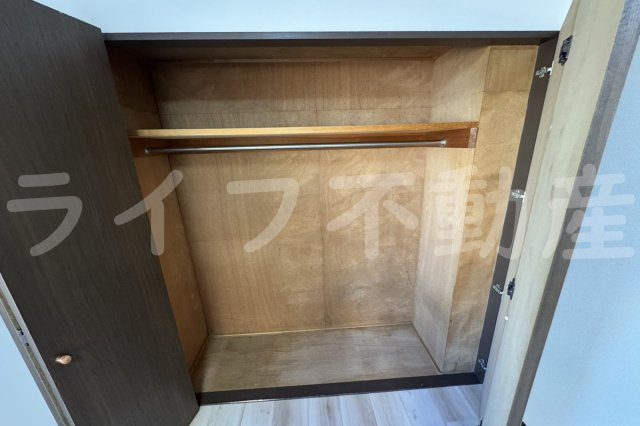 ラフィーネMの収納|小物を収納するのに便利です
