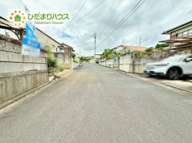 【前面道路含む現地写真】 | 那珂市平野　中古戸建