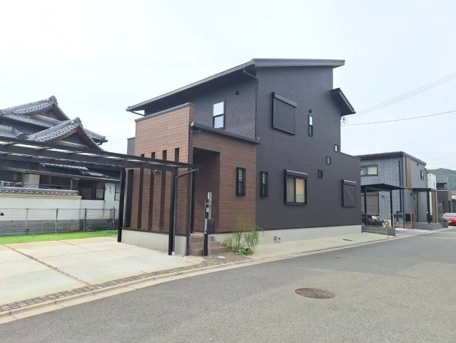 和歌山市善明寺　築浅戸建住宅