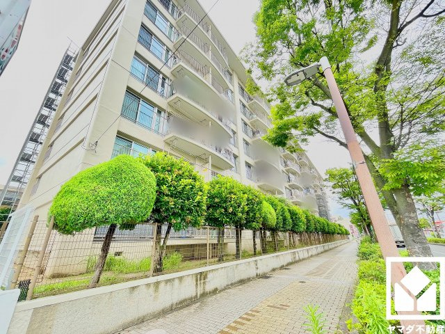 下の森住宅の外観|全居室に窓がございます。明るい陽光がたっぷり差し込む心地よい生活空間です。