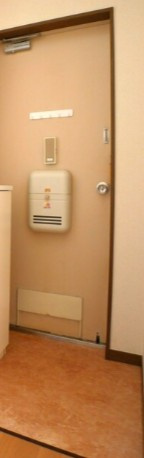メゾン平野の玄関