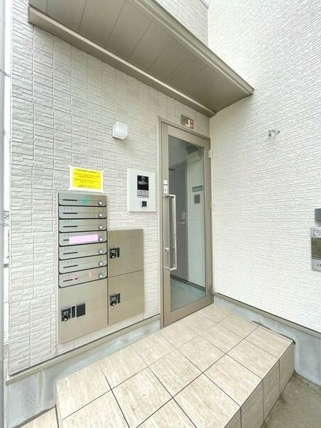 Okimi houseのエントランス