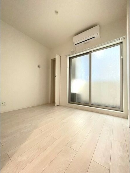 Okimi houseの居間・リビング