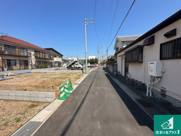 神戸市西区竜が岡　第8期　新築一戸建ての前面道路含む現地写真|周辺は落ち着いた街並みの住宅地！子育てがしやすい住環境です！まだ未完成ですが、現地でしかわからない事もございます。是非一度ご覧ください。