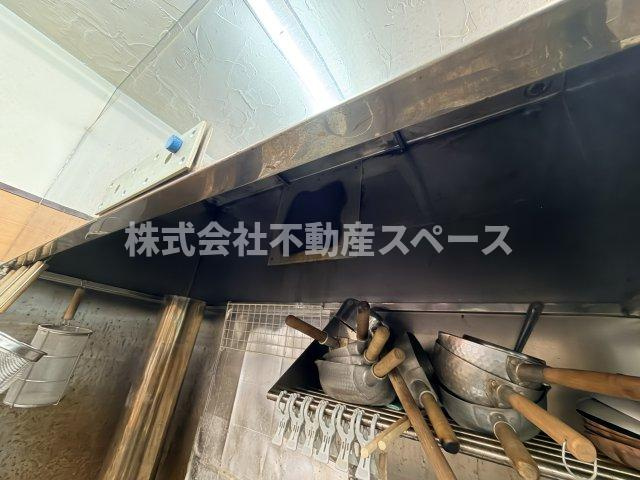 西宮市甲子園三保町の店舗事務所のキッチン