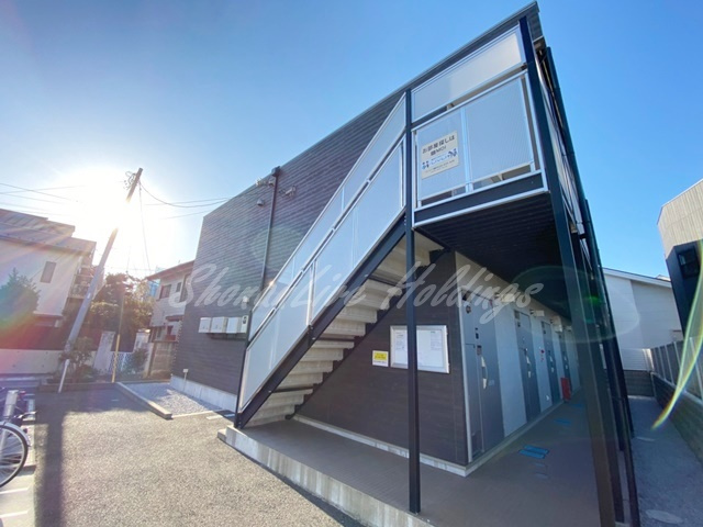 鎌倉市材木座５丁目のアパートの外観