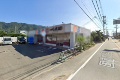  | 服部川リース店舗