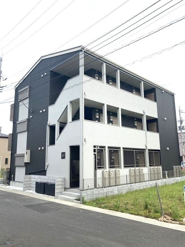 フェリスゲート新田の外観
