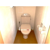 清潔感のあるトイレです