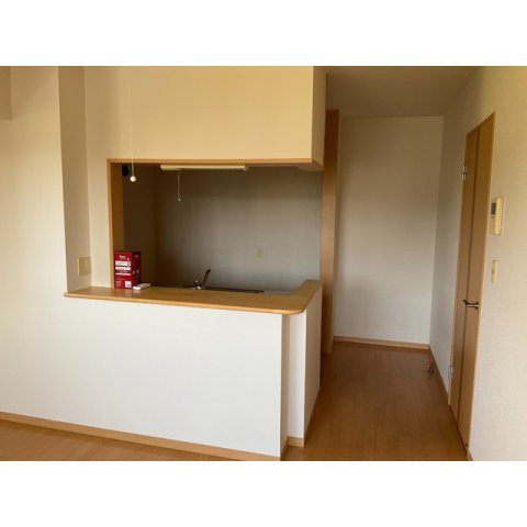 こちらのリビングで趣味の時間をお楽しみください
