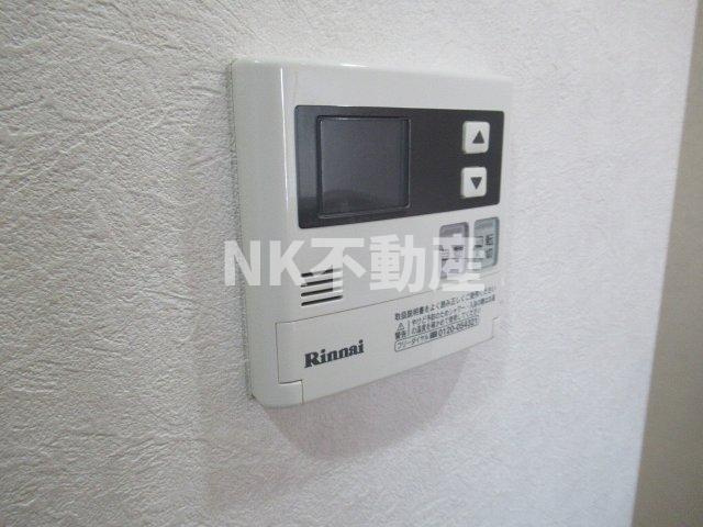 【設備】 | ル・グランアコルネ・アネックス（長瀬賃貸） | 給湯スイッチです