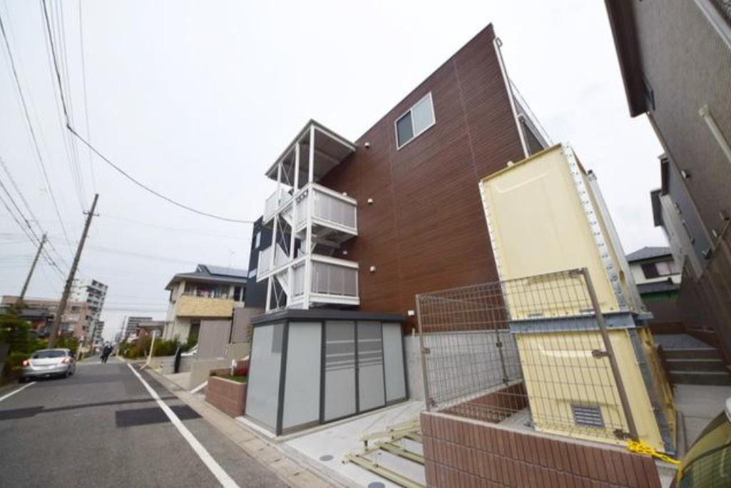 リブリ・アピアス東川口