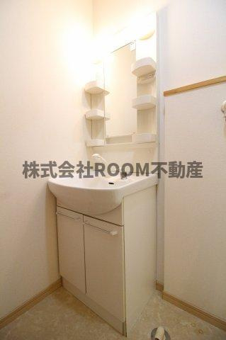 エレファントマンション16号館の独立洗面台|朝の身支度には欠かせない独立洗面化粧台