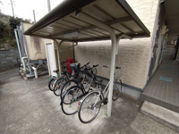 駐輪場　原付＆自転車のみ駐輪可能