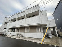 落ち着いた雰囲気の外観です