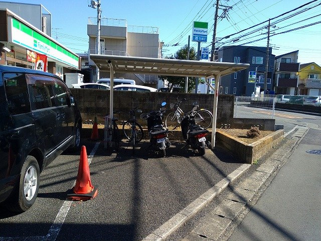 駐輪場　原付＆自転車のみ駐輪可能