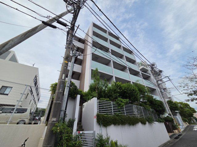 Ｉ－ＣＯＵＲＴの外観