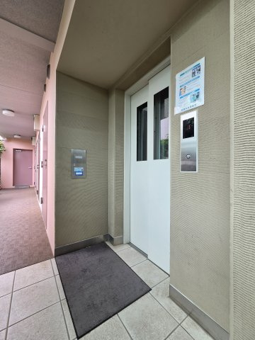 Ｉ－ＣＯＵＲＴのエントランス