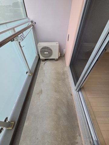 Ｉ－ＣＯＵＲＴのバルコニー