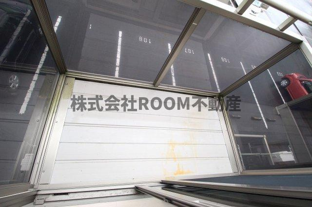 エレファントマンション16号館のバルコニー|開放的で明るい空間を演出してくれるバルコニーです