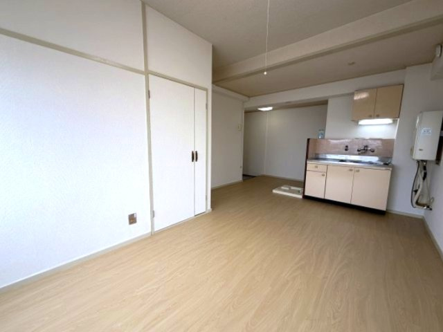 アーバンヴィレッジ篠原本町の居間・リビング
