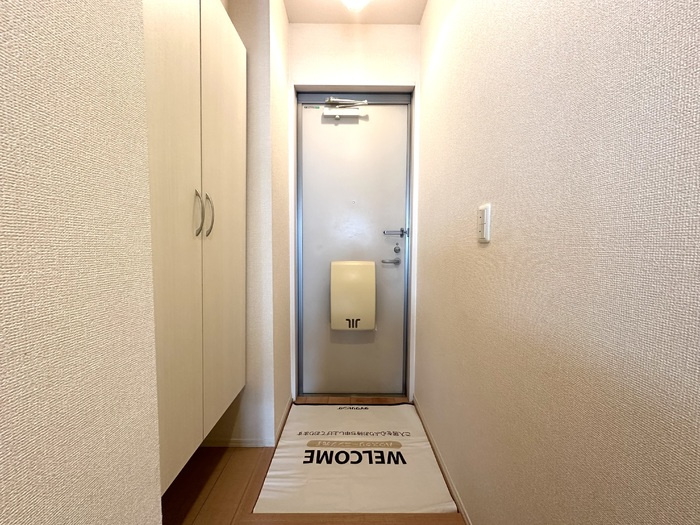 コスモ　ガーデンの玄関