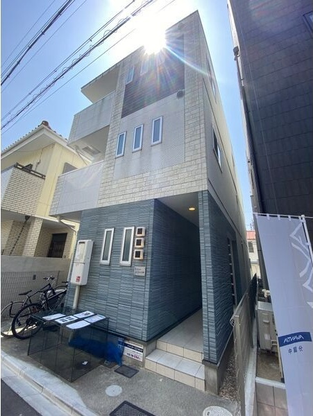 ブリリアントアパートメント伝馬の外観