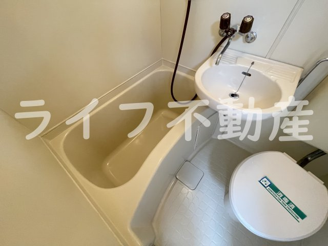 大宝菱屋西ロイヤルハイツの浴室|お風呂で日々の疲れを落としましょう