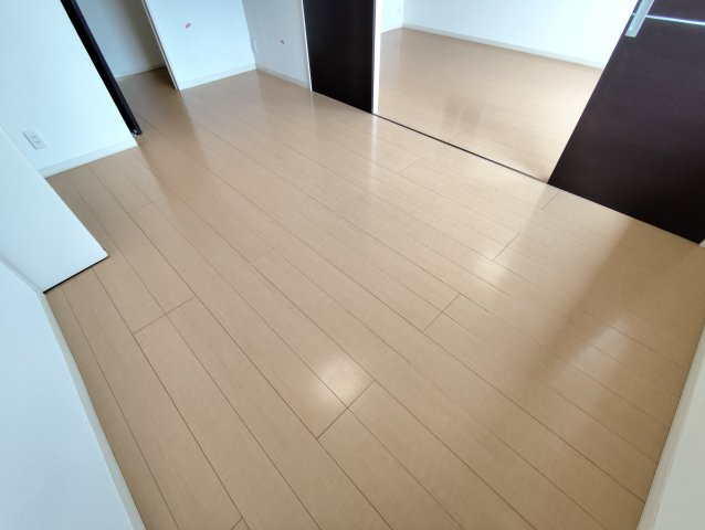 SUNSUNの洋室