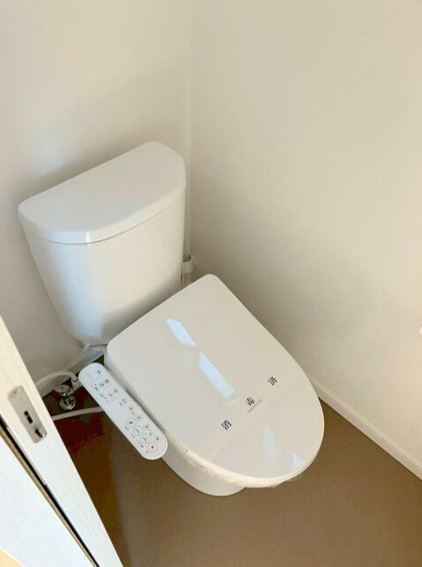 小平泉のトイレ