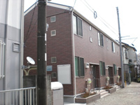 落ち着いた雰囲気の外観です