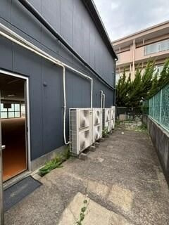 名東区高針事務所倉庫の外観