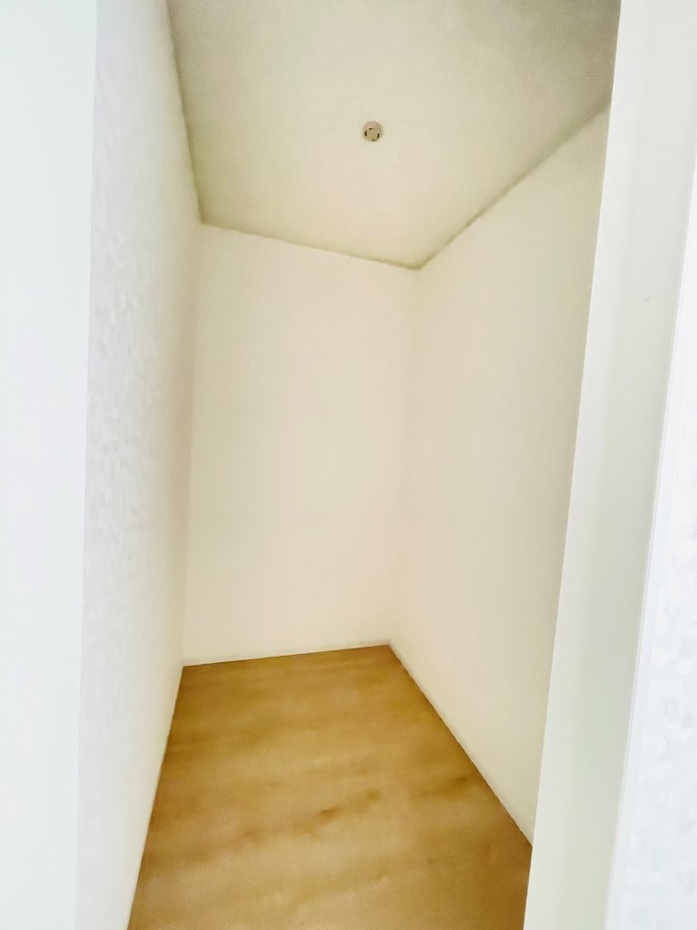 豊田市神池町第2　新築分譲住宅　全2棟　1号棟の収納|居室にはウォークインクローゼットを完備。家族の衣類がスッキリ片付きます♪