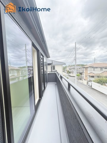 神戸市西区竹の台4丁目　全2棟1号棟　新築戸建のバルコニー|◆同社施工例◆陽当り良好のバルコニーです♪バルコニー屋根は８万円～設置可能です。
