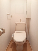 シンプルで使いやすいトイレです