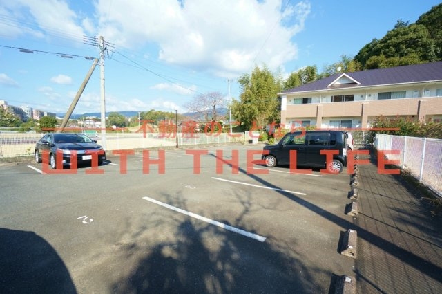 グリーンビラ【キャッシュバック対象】の駐車場|駐車場です