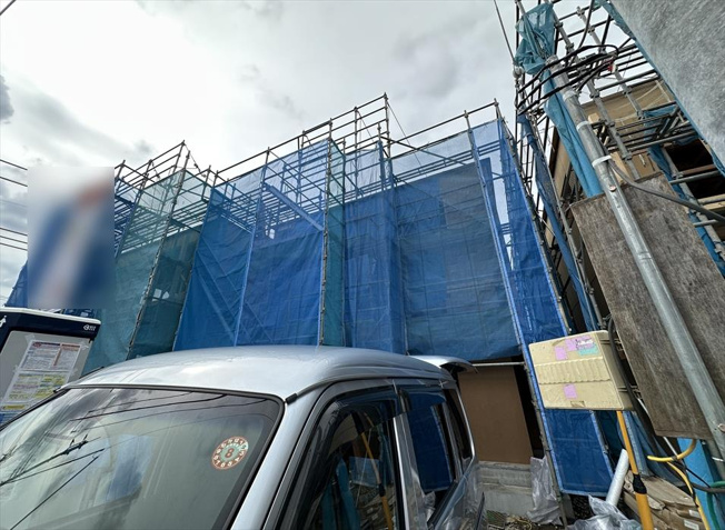 【外観】 | 志木市中宗岡1丁目　建築条件無売地　全26区画　(丸井志木店) | 販売現地／2026年3月6日撮影
分譲地内に公園を併設。お子様がのびのび遊べる住環境です。
