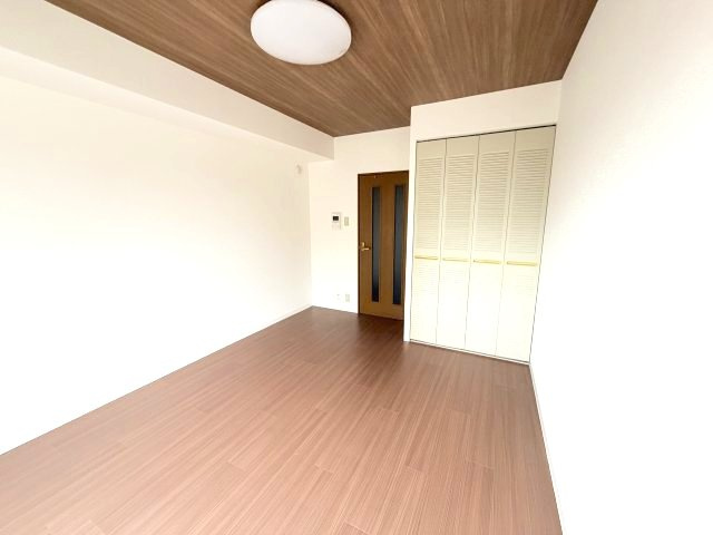 シェレナ六甲の寝室