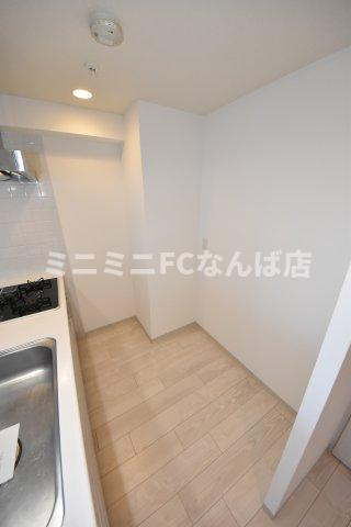 プレサンス難波セレクト