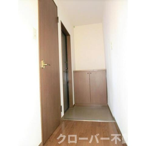 フォブール綾歌の玄関