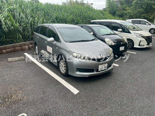インシュランスビルⅥ大山台の駐車場|④