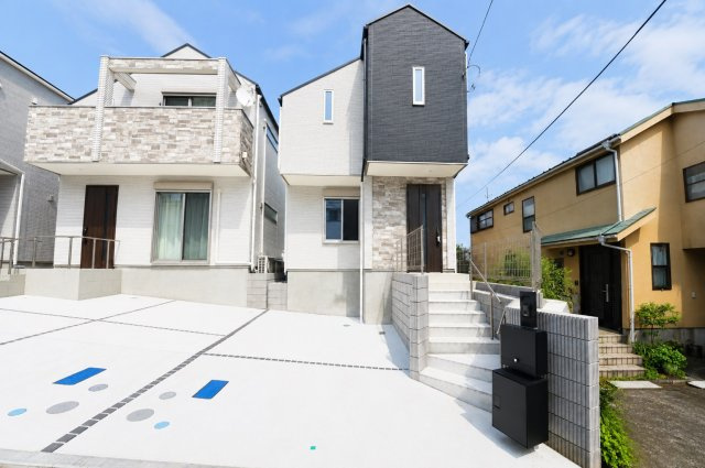 【横浜市中区本牧町1丁目218-5全3棟新築戸建て】★仲介手数料無料★（大鳥小学校・本牧中学校）