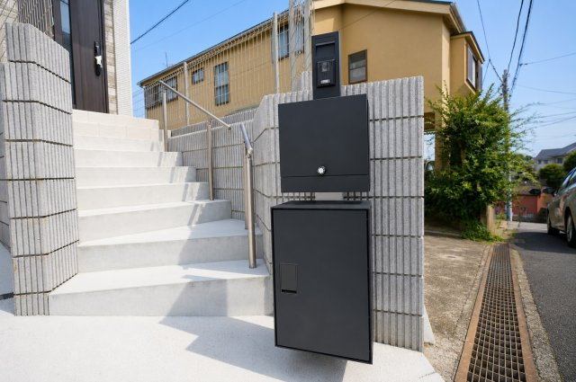 【横浜市中区本牧町1丁目218-5全3棟新築戸建て】★仲介手数料無料★（大鳥小学校・本牧中学校）の設備