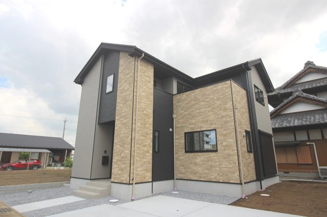 小山市東城南２丁目の新築一戸建