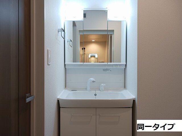 ステイズ　河合の洗面所|コンパクトで使いやすい洗面所