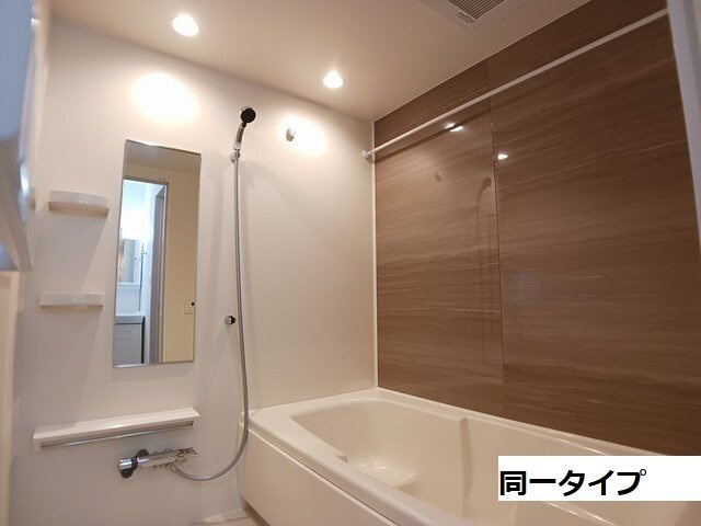 ステイズ　河合の浴室|コンパクトで使いやすいお風呂です