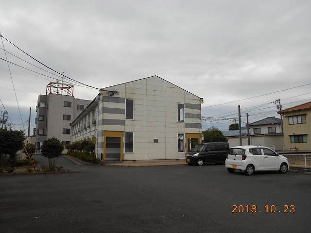 レオパレスカーサ・コルーテの外観|おしゃれな外観です