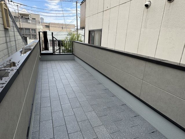 【バルコニー】 | 友田町新築テナントビル