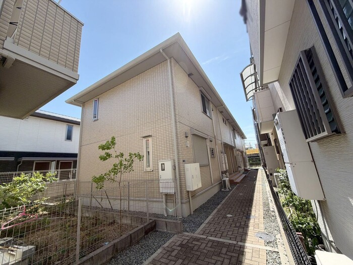 アルバス