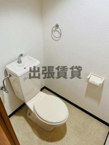 仲介手数料0円！！ローズウッド・コートのトイレ
